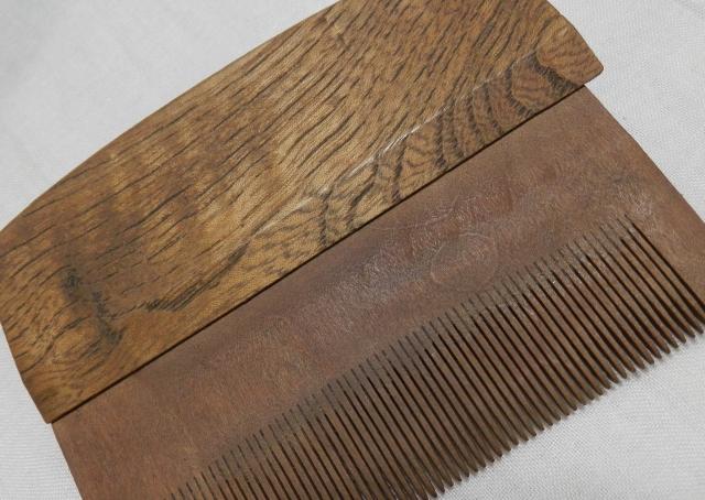 ■■即決■■つげの櫛、珍しい両面作り、セミアンティーク! < 女性ファッション  ■■即決■■つげの櫛、珍しい両面作り、セミアンティーク! < 女性ファッションの