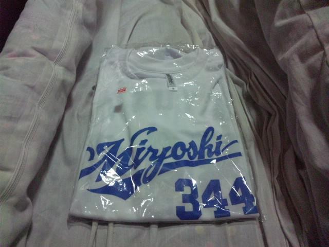 【新品】(広島カープ)梵英心 三次Tシャツ直筆サイン入 344 < レジャー/スポーツ 【新品】(広島カープ)梵英心 三次Tシャツ直筆サイン入 344 < レジャー/スポーツの