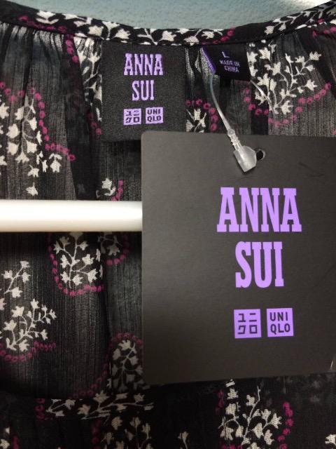 アナスイ【ANNA SUI × ユニクロ】シフォンブラウス(7分袖) L (新品タグ付) < ブランド  アナスイ【ANNA SUI × ユニクロ】シフォンブラウス(7分袖) L (新品タグ付) < ブランドの