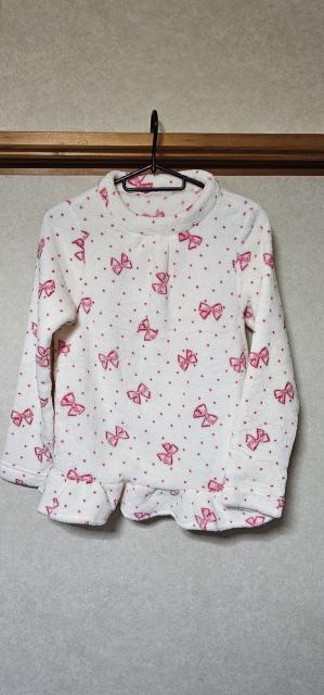 GU 140 パジャマセット 美品 < ブランド  GU 140 パジャマセット 美品  < ブランドの