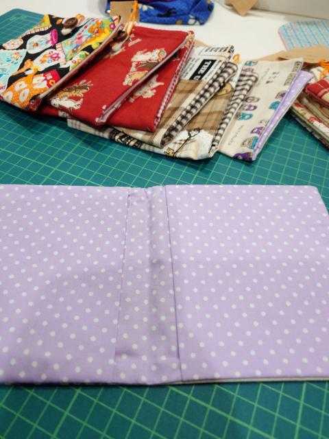 ハンドメイド サニタリーケース (D) < 女性ファッション  ハンドメイド サニタリーケース (D) < 女性ファッションの