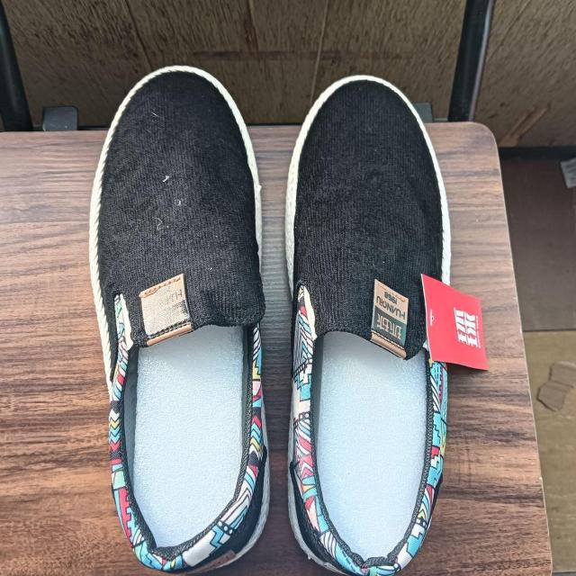 新品 27cm メンズ スリッポン ブラック シューズ 靴 44 おしゃれ < 男性ファッション  新品 27cm メンズ スリッポン ブラック シューズ 靴 44 おしゃれ < 男性ファッションの