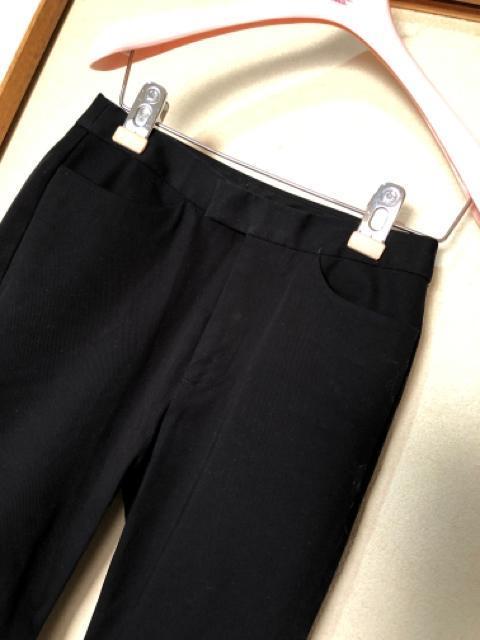 UNIQLO ユニクロ 縦にも横にも伸びるストレッチパンツ < ブランド  UNIQLO ユニクロ 縦にも横にも伸びるストレッチパンツ < ブランドの