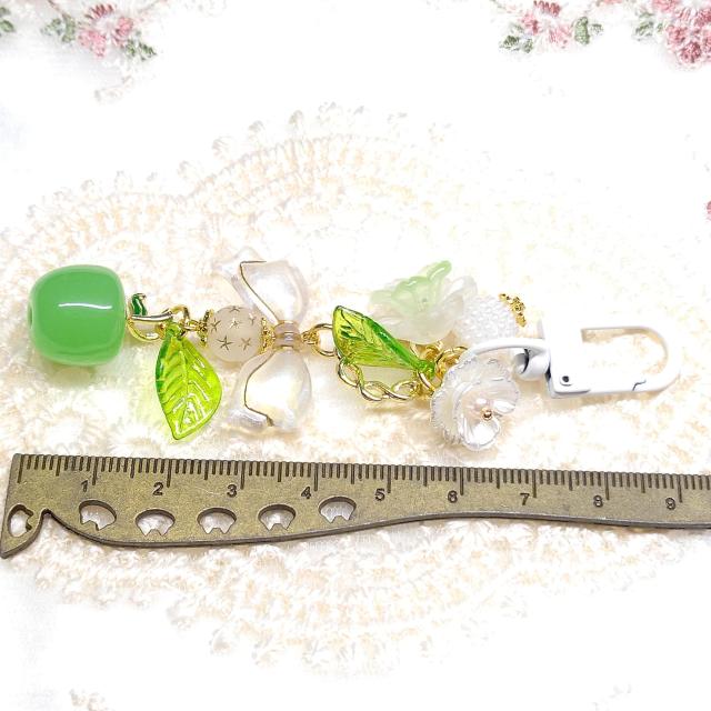 ハンドメイド☆キーホルダー☆青リンゴ < 女性ファッション ハンドメイド☆キーホルダー☆青リンゴ < 女性ファッションの