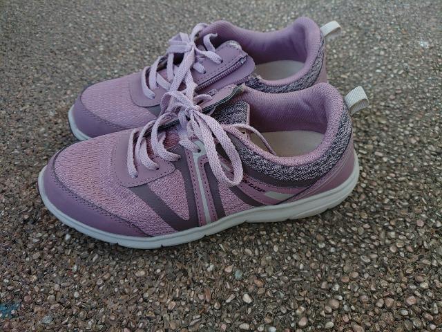 �y�ʃX�j�[�J�[  �Q�SEEE  �_�����b�v  �W���M���O  �E�H�[�L���O  ���U��  ���n�r�� �� �����t�@�b�V������ 