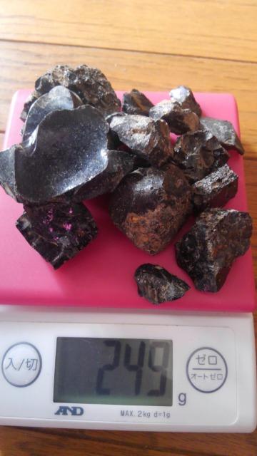 黒曜石!日本産!松本中信地区原産!全249グラム!レターパック可能! < インテリア/ライフ  黒曜石!日本産!松本中信地区原産!全249グラム!レターパック可能!  < インテリア/ライフの