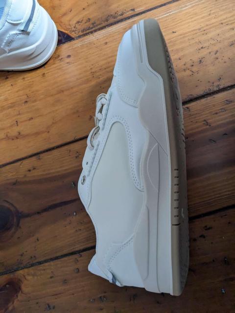 新品 26cm スニーカー ホワイト メンズ 高品質 靴 シューズ < 男性ファッション  新品 26cm スニーカー ホワイト メンズ 高品質 靴 シューズ < 男性ファッションの