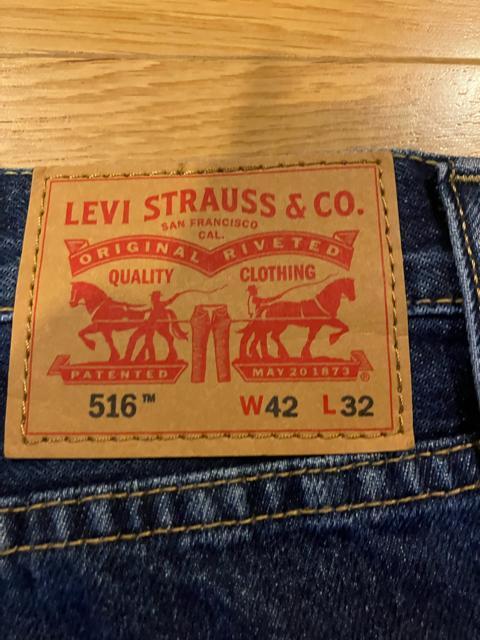 LEVI’S リーバイス 516ストレートデニム 超大きいsizeW42L32 < ブランド  LEVI’S リーバイス 516ストレートデニム 超大きいsizeW42L32 < ブランドの