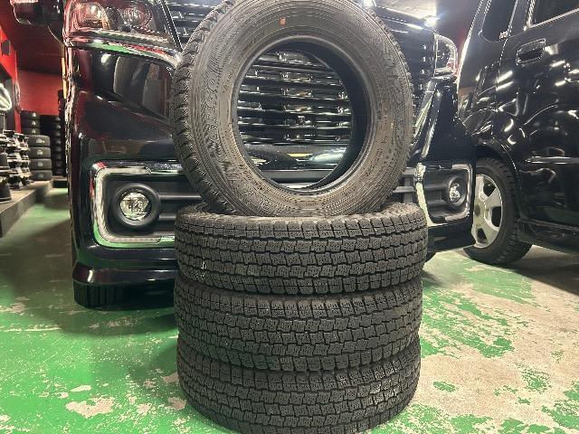 0092444)激安国産中古スタッドレスタイヤ4本セットグッドイヤーアイスナビカーゴ145R12 LT6PR送料無料 < 自動車/バイク 0092444)激安国産中古スタッドレスタイヤ4本セットグッドイヤーアイスナビカーゴ145R12 LT6PR送料無料 < 自動車/バイク