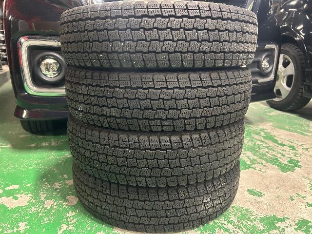 0092444)激安国産中古スタッドレスタイヤ4本セットグッドイヤーアイスナビカーゴ145R12 LT6PR送料無料 < 自動車/バイク 0092444)激安国産中古スタッドレスタイヤ4本セットグッドイヤーアイスナビカーゴ145R12 LT6PR送料無料 < 自動車/バイク