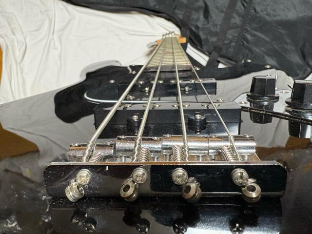 Legend エレキベース JB タイプ ソフトケース付き良品1916-01-1 < ホビー Legend エレキベース JB タイプ ソフトケース付き良品1916-01-1 < ホビーの