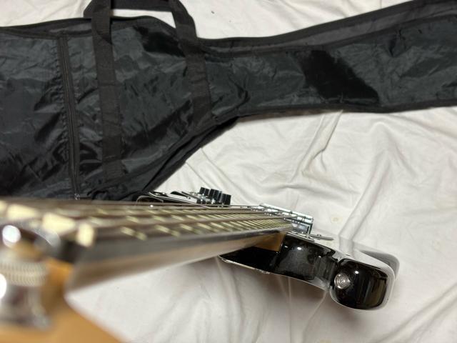 Legend エレキベース JB タイプ ソフトケース付き良品1916-01-1 < ホビー Legend エレキベース JB タイプ ソフトケース付き良品1916-01-1 < ホビーの