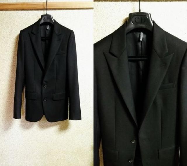 正規新古 Dior Homme ディオールオム ピークドラペルジャケット 黒 最小38 スーツ ラグジュアリーテーラード < ブランド  正規新古 Dior Homme ディオールオム ピークドラペルジャケット 黒 最小38 スーツ ラグジュアリーテーラード < ブランドの