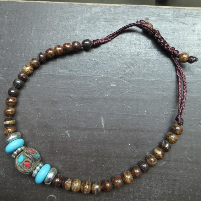 真鍮装飾ビーズxボーンビーズ紐編みブレスレット*3 < 男性アクセサリー/時計 真鍮装飾ビーズxボーンビーズ紐編みブレスレット*3 < 男性アクセサリー/時計の