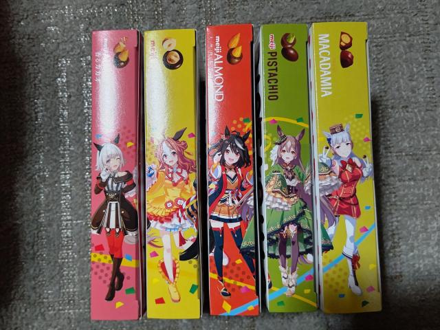 �E�}���~�j�A�N�����X�^���h �`���R�� �J���� �R�p�m���b�L�[ �L�^�T���u���b�N �T�g�m�_�C�������h �S�[���h�V�b�v �� �A�j��/�R�~�b�N/�L�����N�^�[�� 