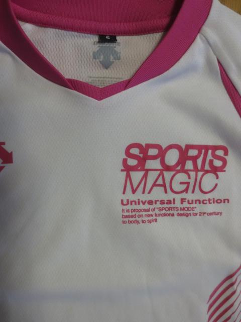 DESCENTE  fTg@SPORTS MAGIC  |GXe@@TVc@S  uh 