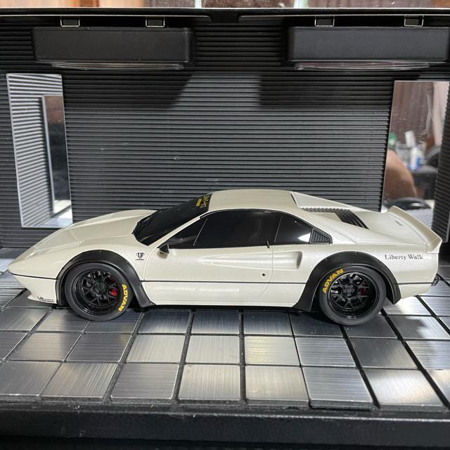 未展示品GTスピリット1/18 フェラーリ308GTB LBワークス400台限定 < ホビー  未展示品GTスピリット1/18 フェラーリ308GTB LBワークス400台限定 < ホビーの