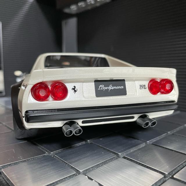 未展示品GTスピリット1/18 フェラーリ308GTB LBワークス400台限定 < ホビー  未展示品GTスピリット1/18 フェラーリ308GTB LBワークス400台限定 < ホビーの
