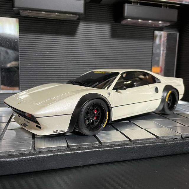未展示品GTスピリット1/18 フェラーリ308GTB LBワークス400台限定 < ホビー  未展示品GTスピリット1/18 フェラーリ308GTB LBワークス400台限定 < ホビーの