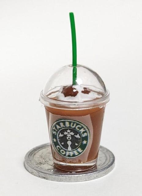 ミニチュア★スターバックス★チョコレート★フラペチーノ★シルバニアやリカちゃんハウスにも★ドールハウスに★プチサイズ★ < おもちゃ  ミニチュア★スターバックス★チョコレート★フラペチーノ★シルバニアやリカちゃんハウスにも★ドールハウスに★プチサイズ★ < おもちゃの