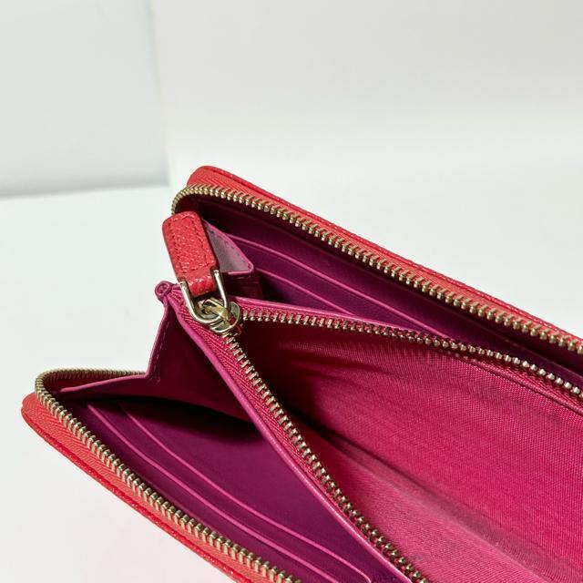 i BVLGARI uK Lt@Xi[ z U[  uh 