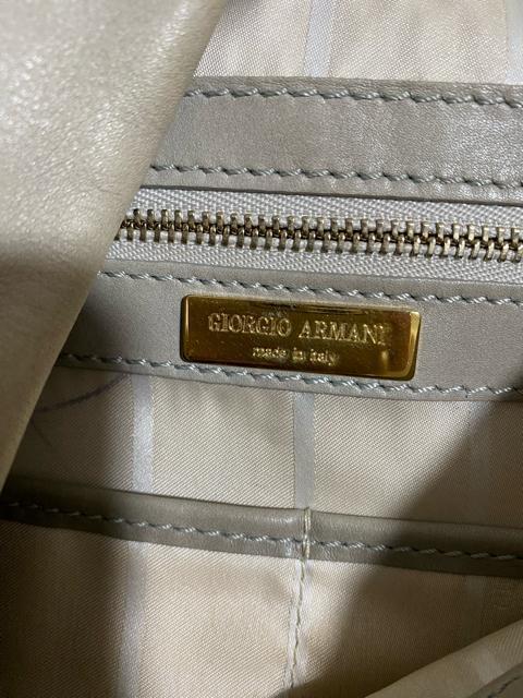 【中古品】 GIORGIO ARMANI レザー ワンショルダーバッグ グレー < ブランド  【中古品】 GIORGIO ARMANI レザー ワンショルダーバッグ グレー < ブランドの