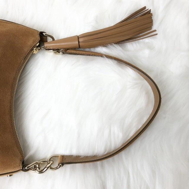 【美品】JIMMY CHOO ジミーチュウ ショルダーバッグ ワンショルダー タッセル スエード エレガント < ブランド 【美品】JIMMY CHOO ジミーチュウ ショルダーバッグ ワンショルダー タッセル スエード エレガント < ブランドの