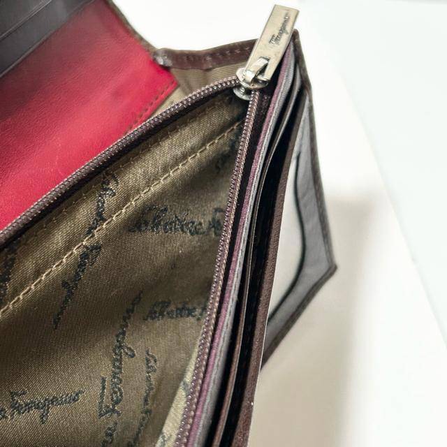 Salvatore Ferragamo �t�F���K�� �K���`�[�j ���U�[ ��܂� �����z �E�H���b�g �u���E�� ���b�h �� �u�����h�� 