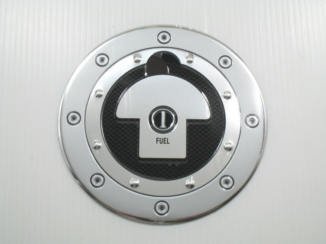 N-BOX 取付例あり フューエルリッドアルミステッカー丸型 < 自動車/バイク N-BOX 取付例あり フューエルリッドアルミステッカー丸型 < 自動車/バイク