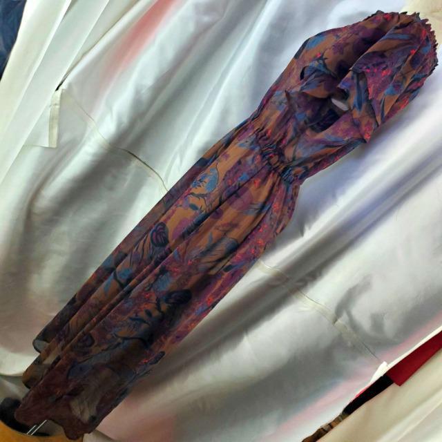 込み★GU★素敵!!柄シースルー系ロングワンピース★M★ < 女性ファッション  込み★GU★素敵!!柄シースルー系ロングワンピース★M★ < 女性ファッションの