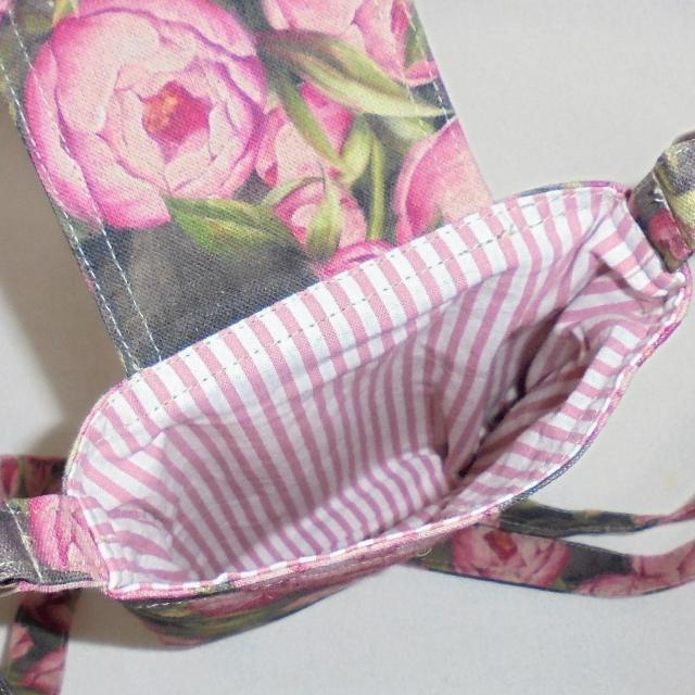 ◆◆美しい牡丹と魅惑の黒猫◆◆スマホポシェット ショルダー ポーチ < 女性ファッション ◆◆美しい牡丹と魅惑の黒猫◆◆スマホポシェット ショルダー ポーチ < 女性ファッションの