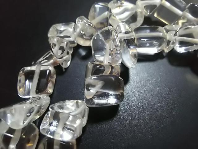 天然石★水晶 (大)さざれ 1連 < 女性アクセサリー/時計 天然石★水晶 (大)さざれ 1連 < 女性アクセサリー/時計の