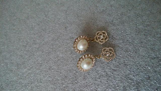 新品!CLATHAS クレイサス ピアリング カメリア < ブランド  新品!CLATHAS クレイサス ピアリング カメリア  < ブランドの