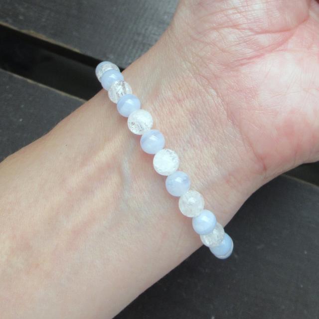 ブルーレースxクラック水晶ブレスレット 天然石 < 女性アクセサリー/時計 ブルーレースxクラック水晶ブレスレット 天然石 < 女性アクセサリー/時計の