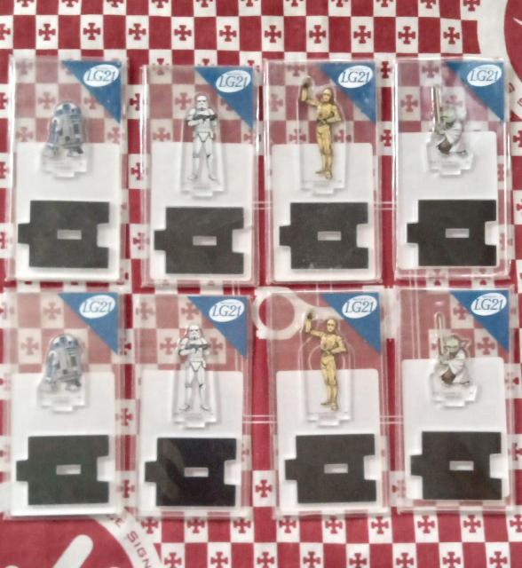 スターウォーズ アクリルスタンド4種類 8個セット < アニメ/コミック/キャラクター  スターウォーズ アクリルスタンド4種類 8個セット  < アニメ/コミック/キャラクターの