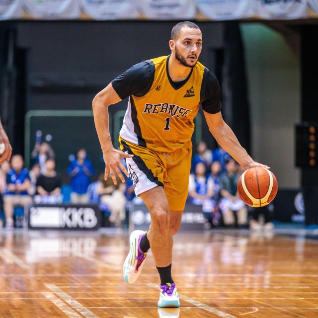 #1 ナイム・ラバイ選手 10周年記念ユニフォーム(直筆サイン入り)※上下セット < レジャー/スポーツ #1 ナイム・ラバイ選手 10周年記念ユニフォーム(直筆サイン入り)※上下セット < レジャー/スポーツの