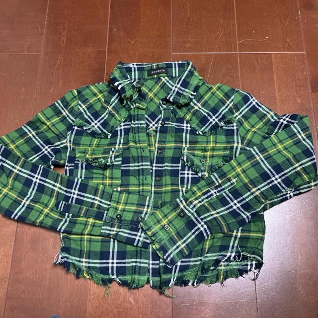 ☆EGOIST(エゴイスト)☆クロップドチェックシャツ☆ < 女性ファッション ☆EGOIST(エゴイスト)☆クロップドチェックシャツ☆ < 女性ファッションの