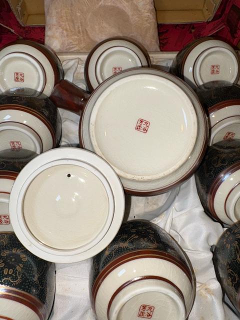 【未使用】丸谷焼 急須 湯呑み 10点 茶器セット 和食器 陶器 工芸品 青粒 十客茶器 花柄 箱付き < グルメ/ドリンク 【未使用】丸谷焼 急須 湯呑み 10点 茶器セット 和食器 陶器 工芸品 青粒 十客茶器 花柄 箱付き < グルメ/ドリンクの