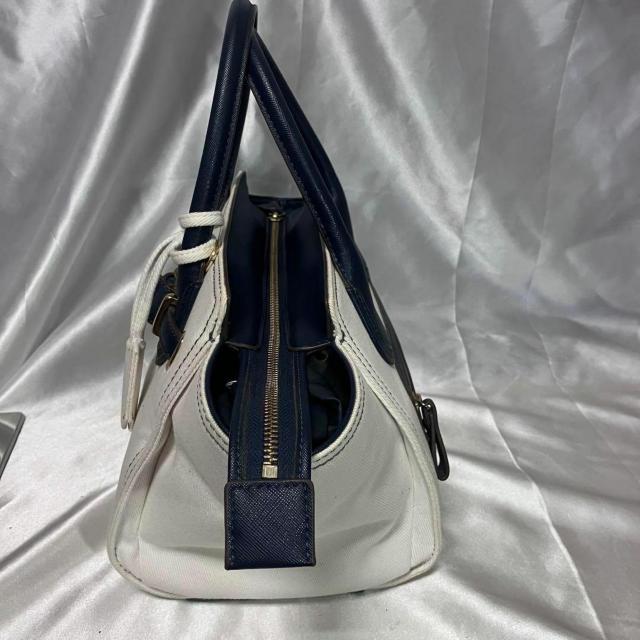 サマンサベガ SamanthaVega ハンドバッグ ショルダー 2WAY 鍵付 < ブランド サマンサベガ SamanthaVega ハンドバッグ ショルダー 2WAY 鍵付 < ブランドの