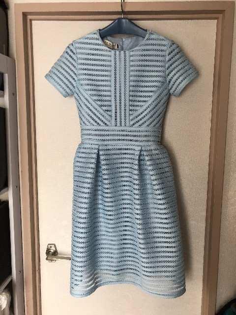 新品タグ付きLa MODE アラモード ボーダー×メッシュワンピ < 女性ファッション  新品タグ付きLa MODE アラモード ボーダー×メッシュワンピ < 女性ファッションの