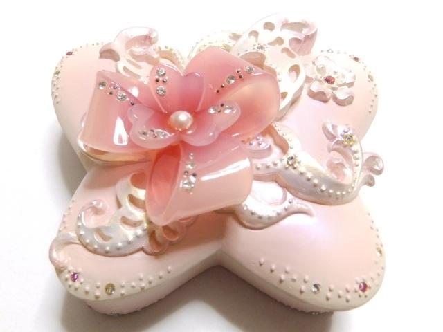 蝶々バタフライ.リボンフラワー.キラキララインストーンキラキラ♪ジュエリーボックス宝石箱 < 女性アクセサリー/時計 蝶々バタフライ.リボンフラワー.キラキララインストーンキラキラ♪ジュエリーボックス宝石箱 < 女性アクセサリー/時計の