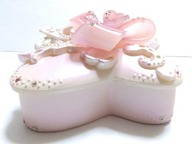 蝶々バタフライ.リボンフラワー.キラキララインストーンキラキラ♪ジュエリーボックス宝石箱 < 女性アクセサリー/時計 蝶々バタフライ.リボンフラワー.キラキララインストーンキラキラ♪ジュエリーボックス宝石箱 < 女性アクセサリー/時計の