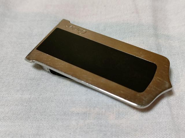 正規レア カルティエ アルディロン 2Cロゴ コンビメタルマネークリップ ロングCモチーフ シルバー 黒 財布 ペーパーウォレット < ブランド  正規レア カルティエ アルディロン 2Cロゴ コンビメタルマネークリップ ロングCモチーフ シルバー 黒 財布 ペーパーウォレット < ブランドの