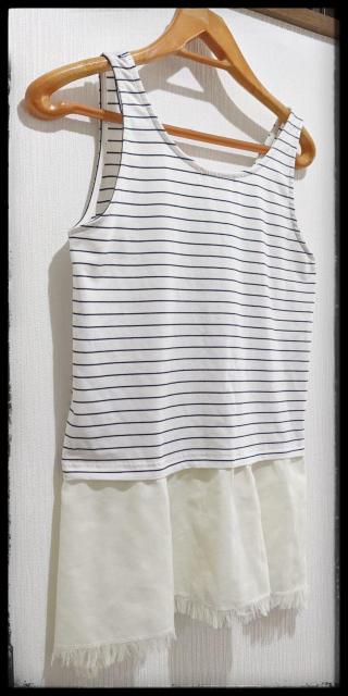 ★OZOC★オゾック★タンクトップ★フリル付き★Tシャツ★ワンピース★Mサイズ同等★部屋着★まとめ買い歓迎★ < ブランド  ★OZOC★オゾック★タンクトップ★フリル付き★Tシャツ★ワンピース★Mサイズ同等★部屋着★まとめ買い歓迎★ < ブランドの