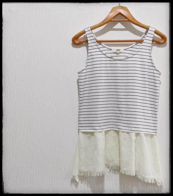 ★OZOC★オゾック★タンクトップ★フリル付き★Tシャツ★ワンピース★Mサイズ同等★部屋着★まとめ買い歓迎★ < ブランド  ★OZOC★オゾック★タンクトップ★フリル付き★Tシャツ★ワンピース★Mサイズ同等★部屋着★まとめ買い歓迎★ < ブランドの