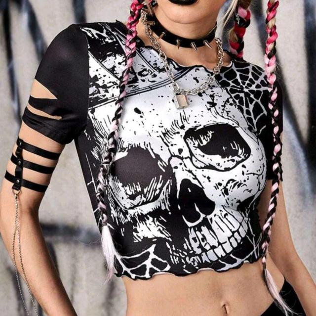 ROMWE★新品★スカル柄袖カットショート丈カットソー/M < 女性ファッション  ROMWE★新品★スカル柄袖カットショート丈カットソー/M  < 女性ファッションの