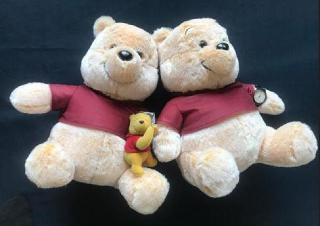 〇 プーさんのぬいぐるみ 2個 < おもちゃ  〇 プーさんのぬいぐるみ 2個  < おもちゃの