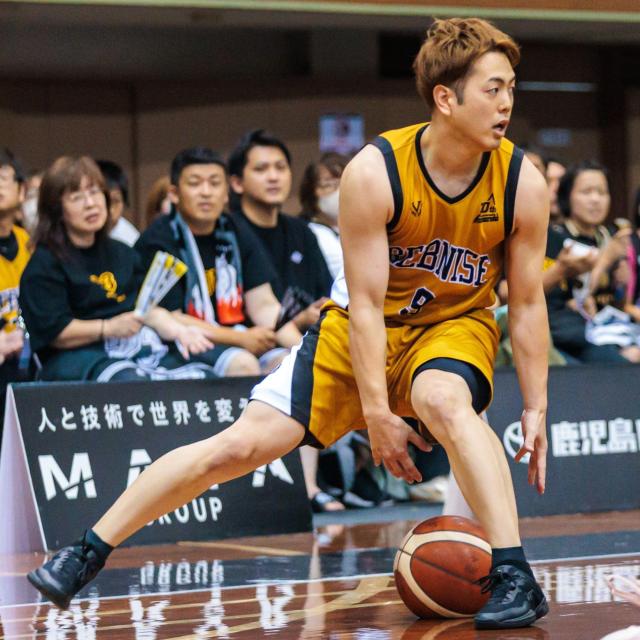 #9 { II 10NLOjtH[iMTCj㉺Zbg