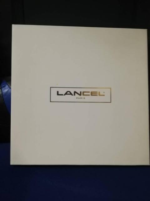 uh@LANCEL PARIS nJ`@VigpJ   t@bV 
