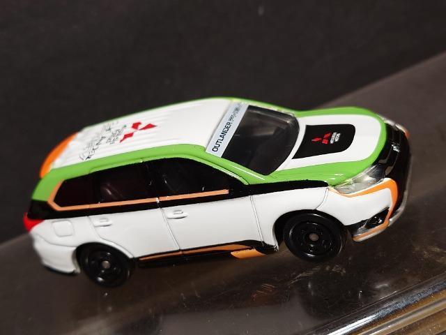 ★トイザらスオリジナルトミカ★三菱アウトランダーPHEVアジアクロスカントリーラリー仕様★ < ホビー ★トイザらスオリジナルトミカ★三菱アウトランダーPHEVアジアクロスカントリーラリー仕様★ < ホビーの